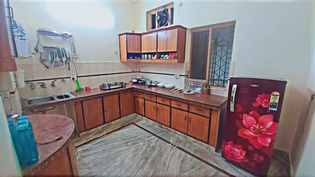 Serene Stays At Varanasi - 5Bhk Luxury Villa India