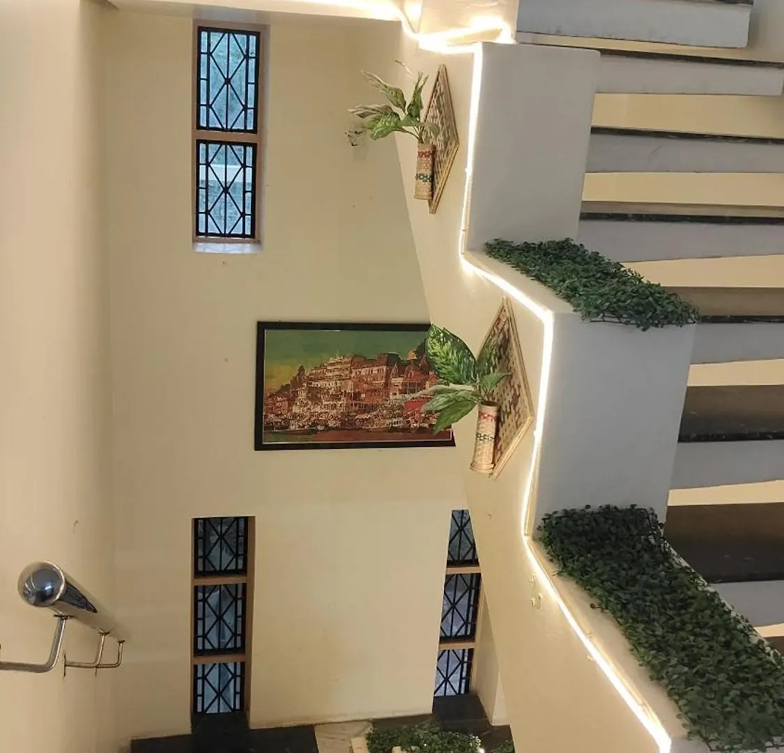 Serene Stays At Varanasi - 5Bhk Luxury Villa