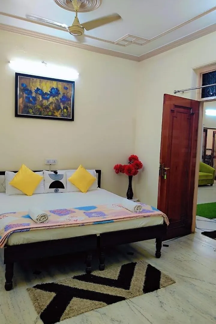 Serene Stays At Varanasi - 5Bhk Luxury Villa